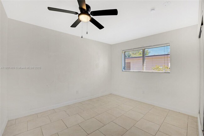 Building Photo - 50 NE 132nd Terrace
