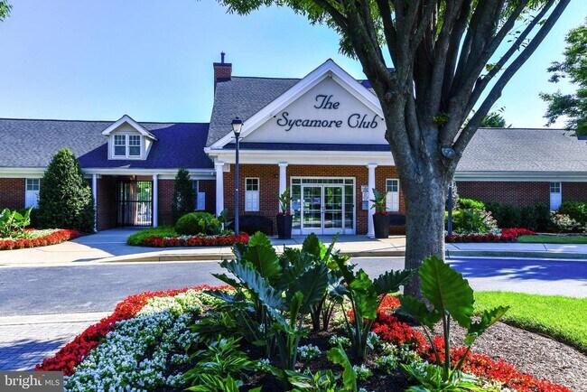 Building Photo - 13003 Belle Meade Trace