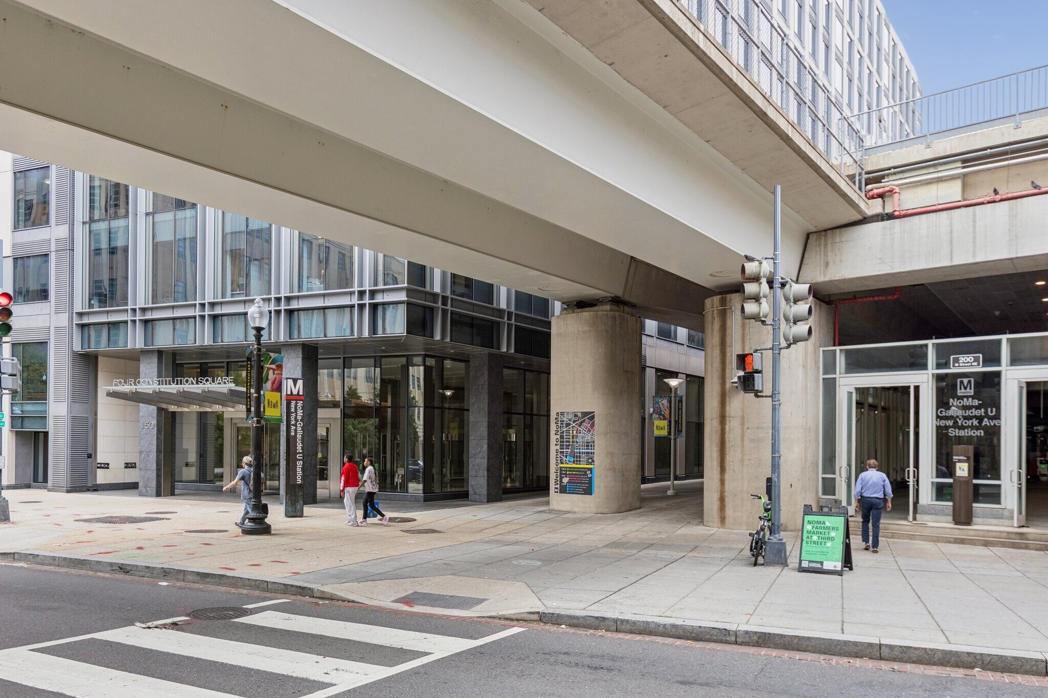 Building Photo - 1169 Abbey Pl NE