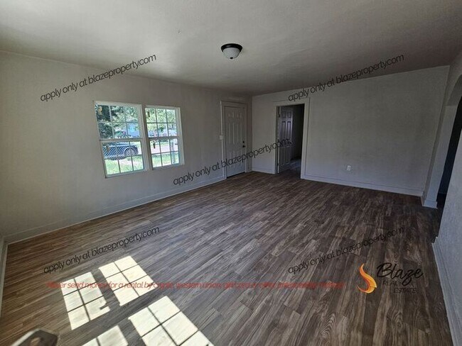 Primary Photo - COMING SOON ! Charming 2-Bedroom Home ALL ...