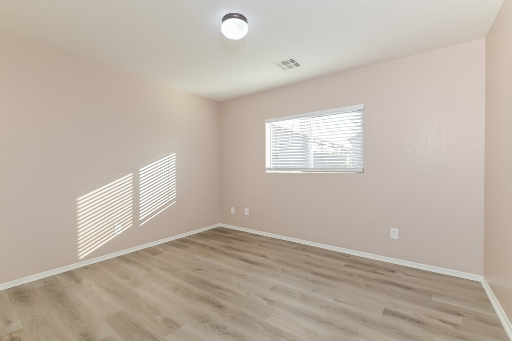 Building Photo - 6267 Desert Lavender Ave