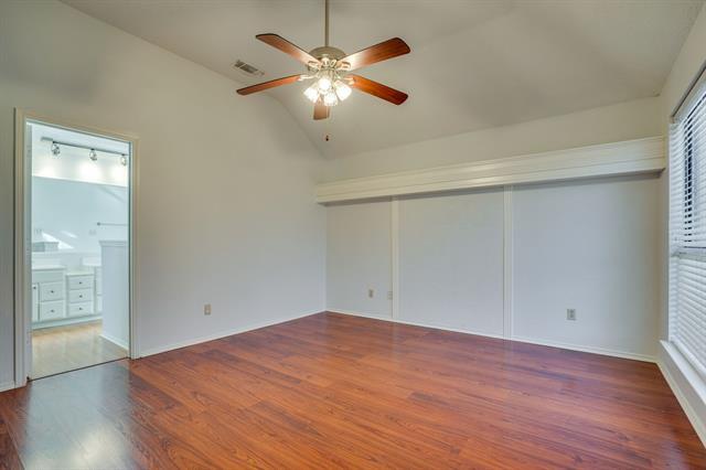 Building Photo - 329 Parkway Blvd