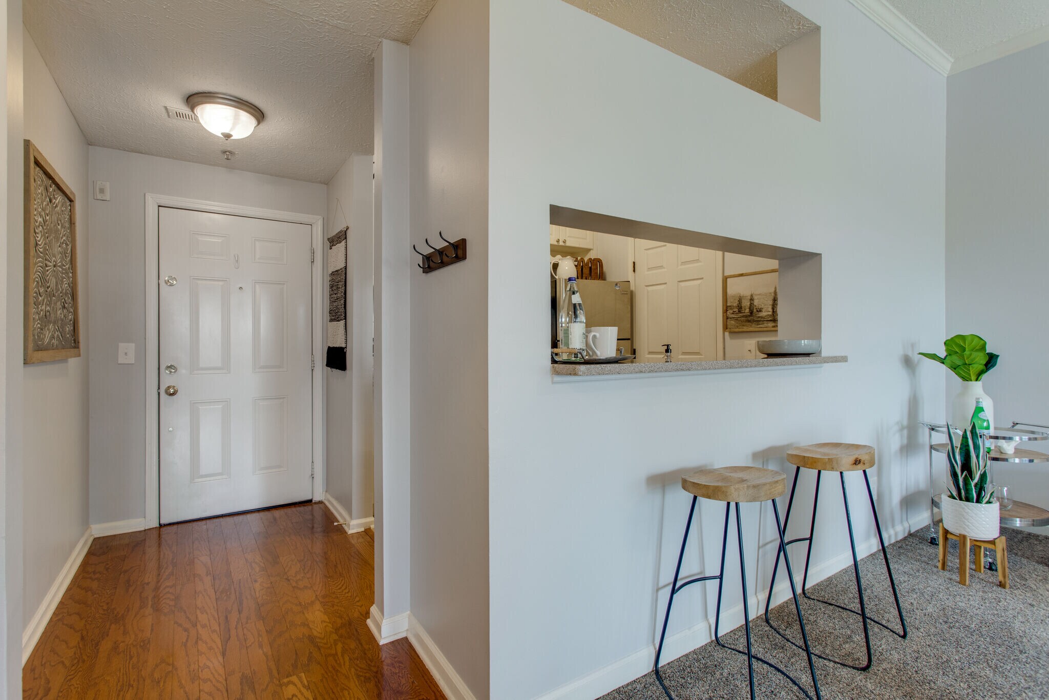 Front Door - 2025 Woodmont Blvd