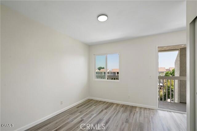 Building Photo - 271 S Ventura Rd
