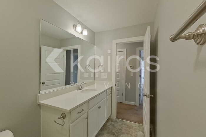 Building Photo - 11557 Crimson Ridge Rd