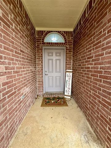 Building Photo - 2922 Custer Dr