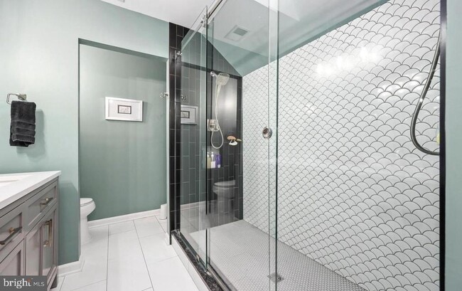 Building Photo - 18505 Cabin Rd