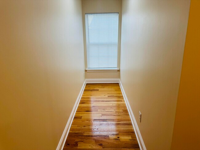 Building Photo - 2161 Millstone Way