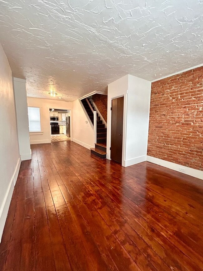 Primary Photo - Beautifully Updated Home in Lancaster City!