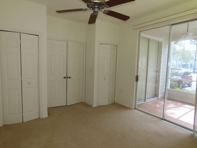 Building Photo - Orlando Park Central Gated Resort Style Co...