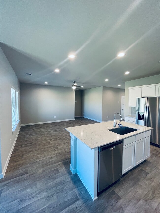 Building Photo - 14238 Wonder Lake Ln