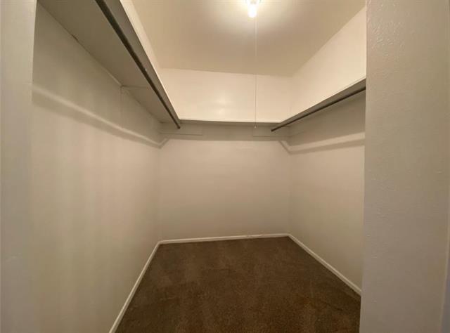 Building Photo - 6327 Walraven Cir