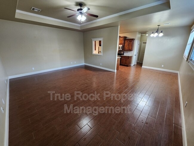 Building Photo - 1329 N Monte Vista St