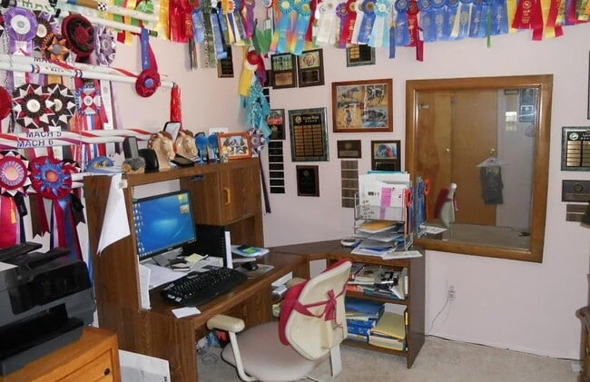 Building Photo - 19 Berglund Ave