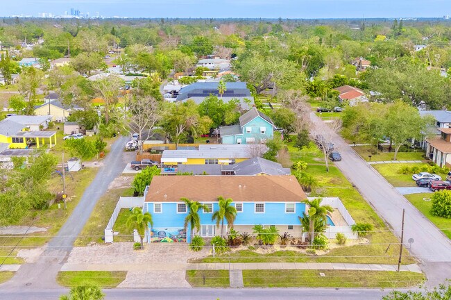 Building Photo - 1826 58th St S