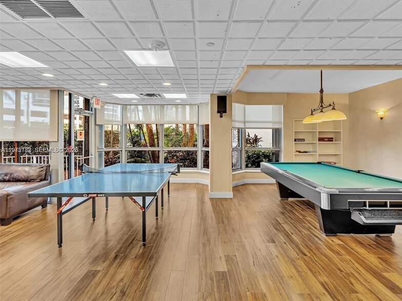 Building Photo - 3530 Mystic Pointe Dr