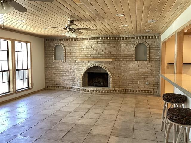 Building Photo - 4909 Boulder Lake Rd