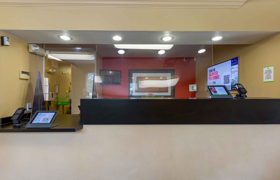 Building Photo - Furnished Studio-Baltimore - BWI Airport - International Dr.