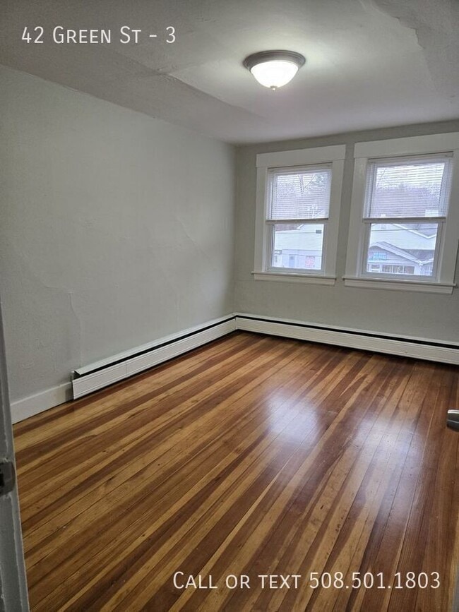 Building Photo - 42 Green St-3