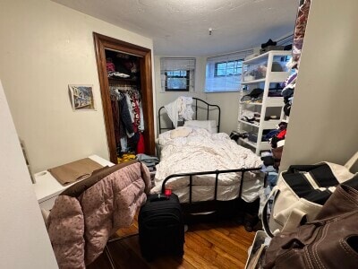 Building Photo - 31 Queensberry St