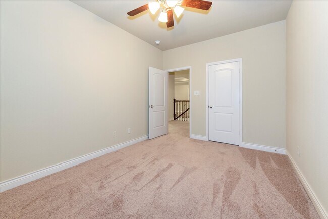 Building Photo - 51 Daffodil Meadow Pl