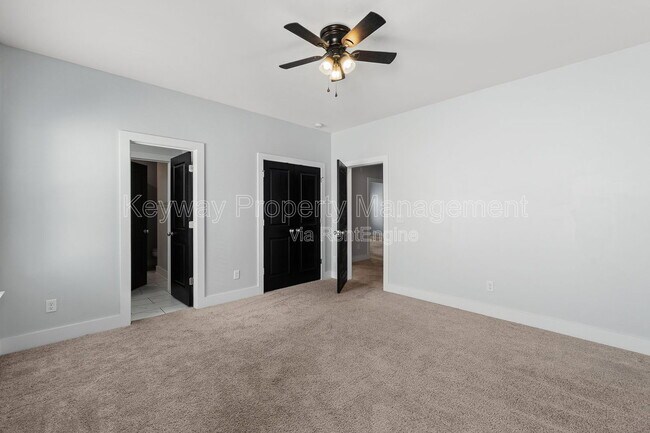 Building Photo - 2217 Laurens St