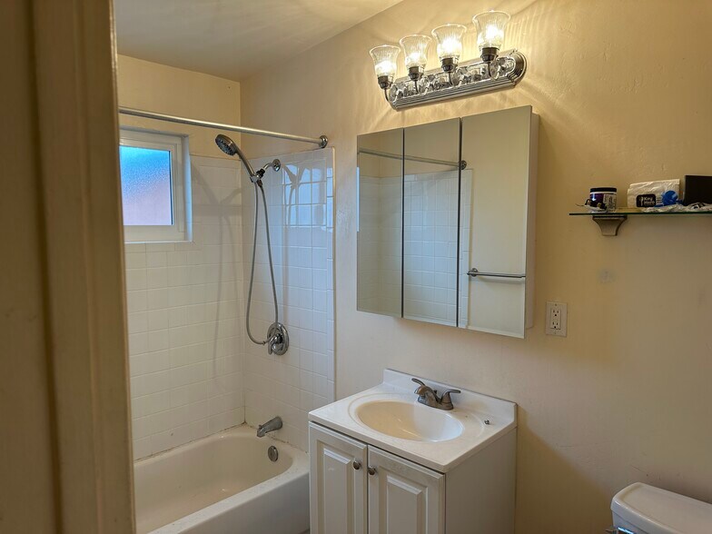 Building Photo - 4337 Susquehanna Pl