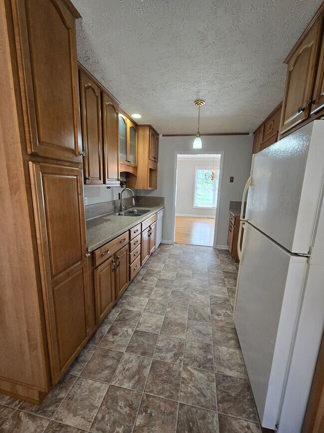 Building Photo - Beautiful Ranch Style Home for Rent