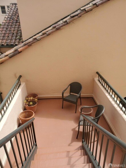 Building Photo - 355 Buena Vista Ave E