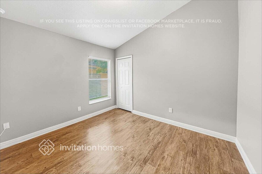 Building Photo - 11425 Kenley Cir