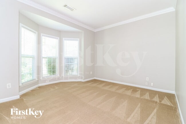Building Photo - 1460 Independence Trl