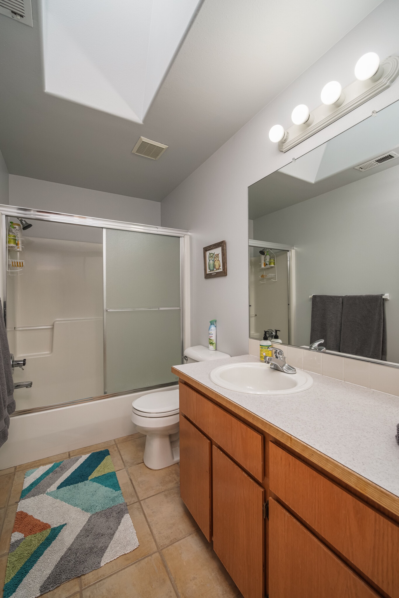 Building Photo - 6705 NE Mallory Ave