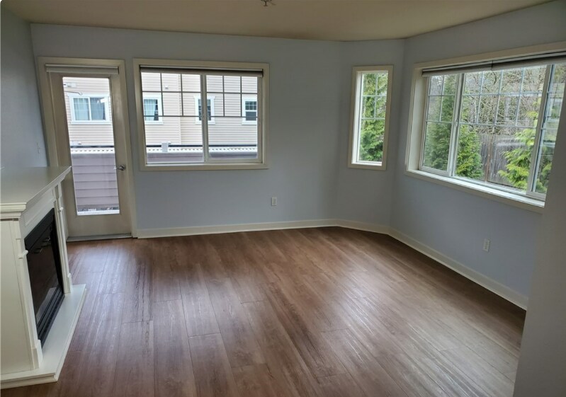 Building Photo - 13413 97th Ave E