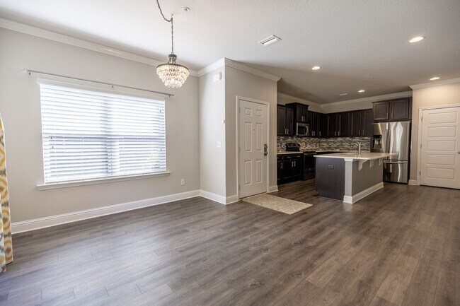 Building Photo - Ground-Floor Condo with Garage in Quail Hollow, Spanish Fort!