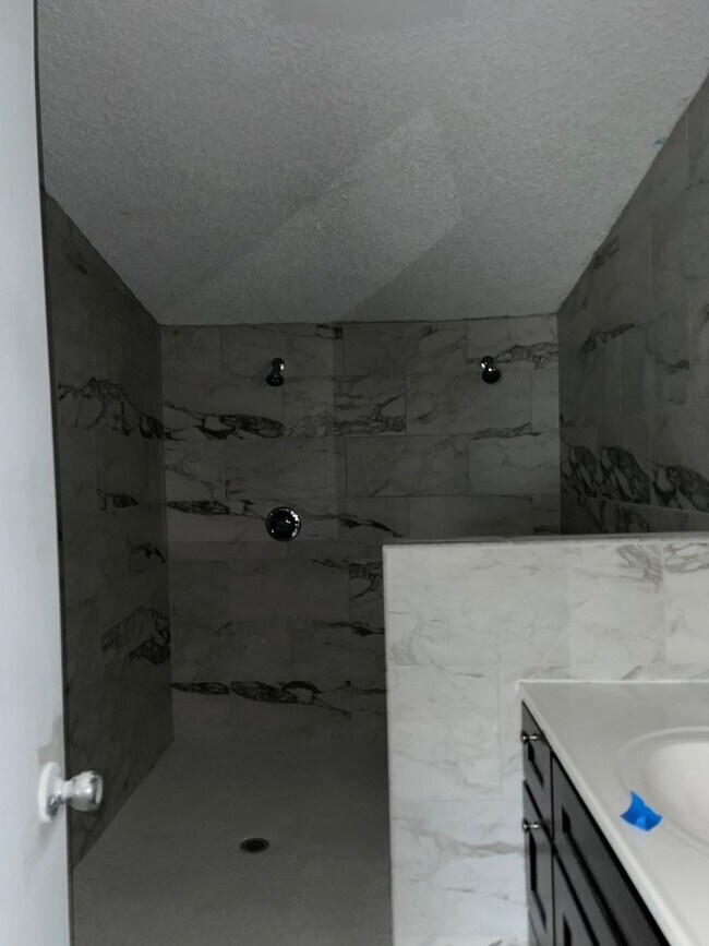 Building Photo - 4439 Lost Pine