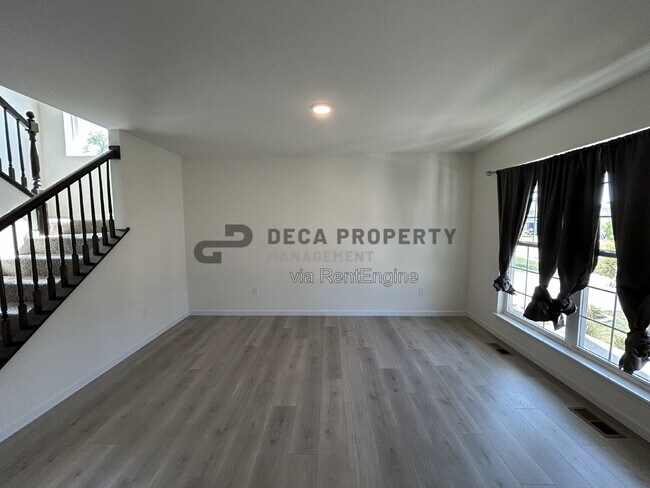 Building Photo - 16732 River Stone Dr