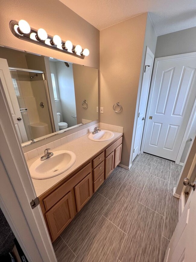 Building Photo - $1,895. - Coming soon! 4 Bed, 2 Bath with ...