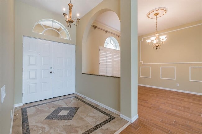 Building Photo - 10559 Greencrest Dr
