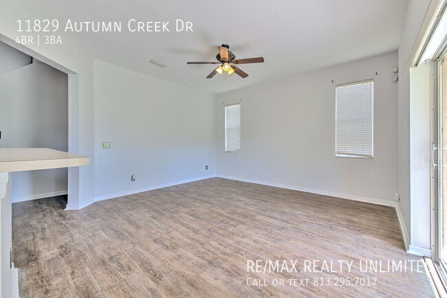Building Photo - 11829 Autumn Creek Dr