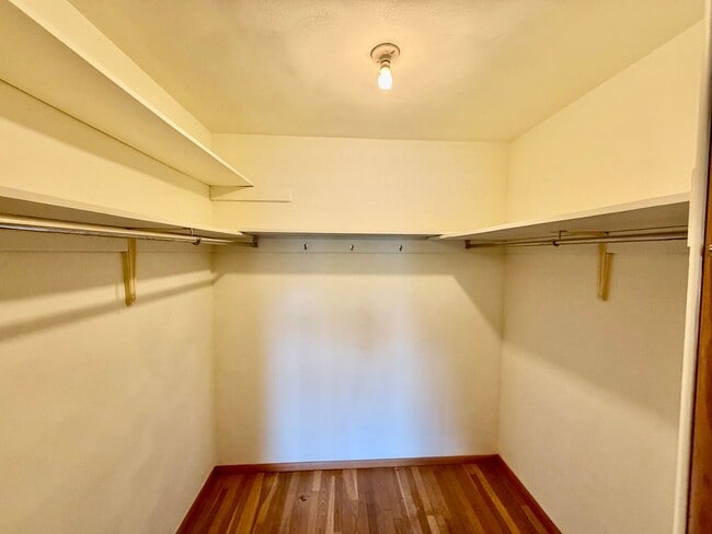 Building Photo - 301 N Minier Ave