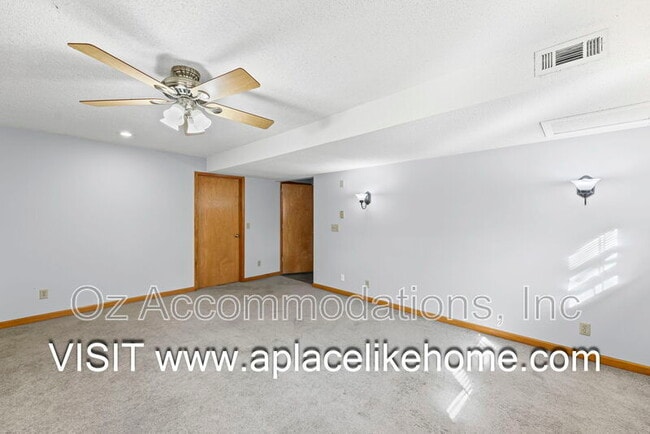 Building Photo - 15306 Riley St