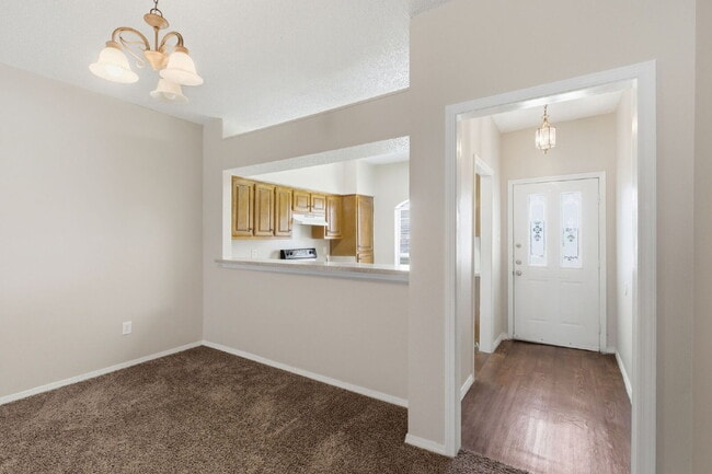 Building Photo - Rowlett Duplex