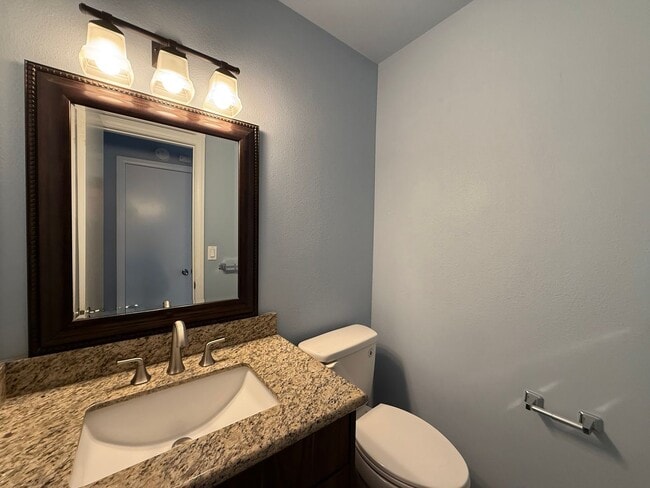 Primary Photo - Beautiful 2Bd/1.5Ba Condo w/Washer/Dryer, ...