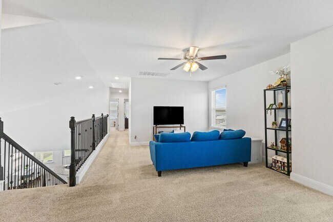 Building Photo - 9539 Bicknell Sedge