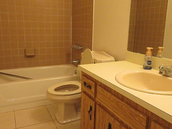 Building Photo - 1355 Pace Dr NW