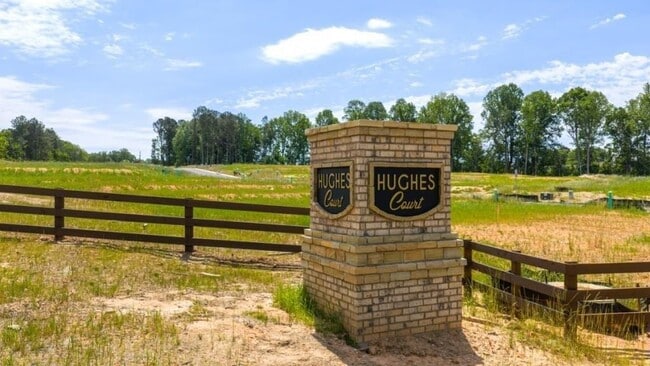 Building Photo - 84 Hughes Pl Dr