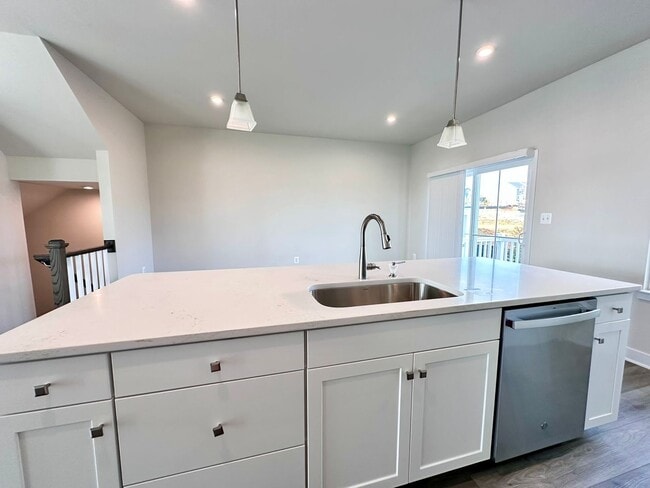 Building Photo - 4023 Purple Flora Bnd