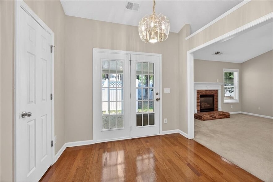 Building Photo - 760 Franklin Mill Trace