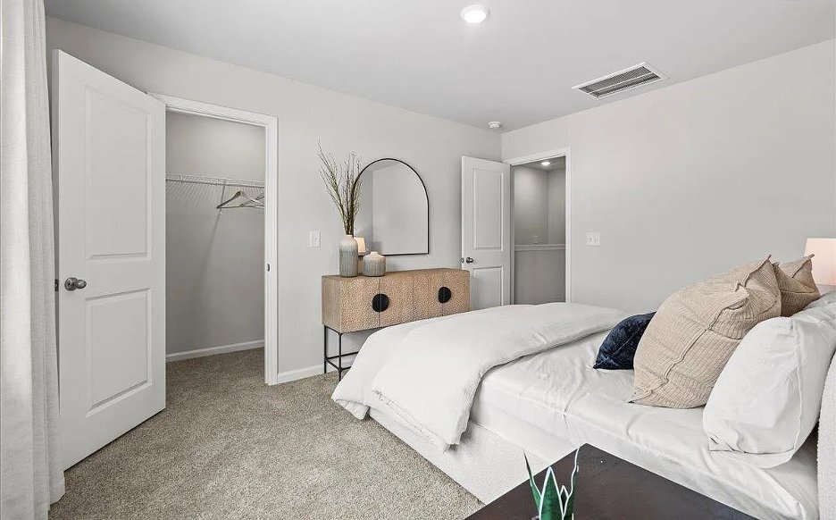 Building Photo - 1012 Tundra Teal Ln