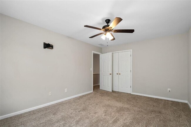 Building Photo - 5407 Oxford Chase Way